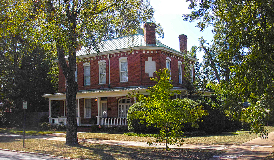 Home in the Milledgeville Historic District
