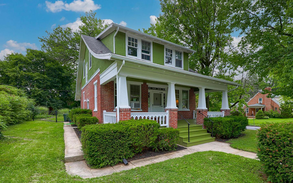 Craftsman Home on Colonial Avenue