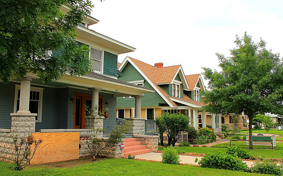 Residences in the Eighth Avenue Historic District