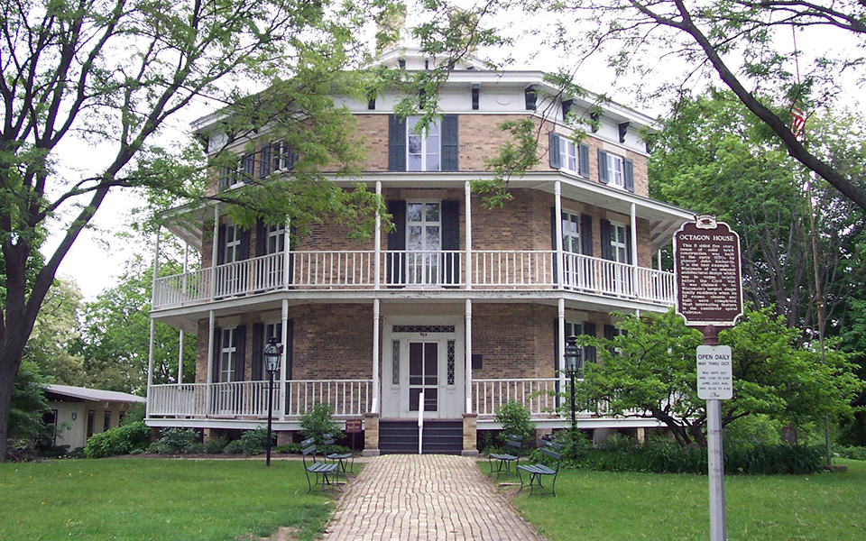 Octagon House, Charles Street